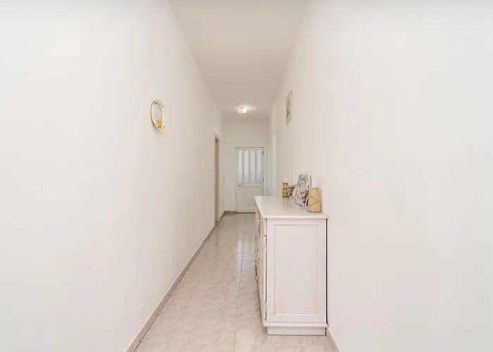 Maralvor 001 Apartamento