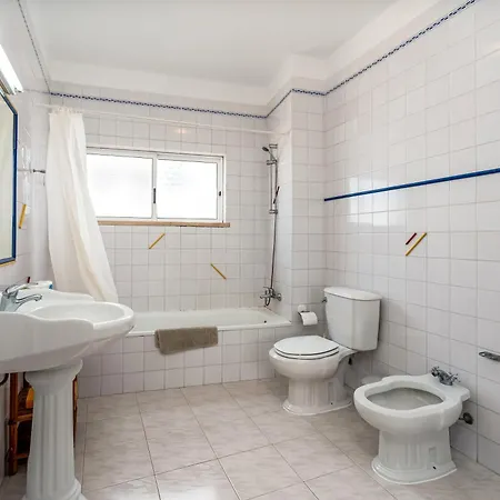 Apartment Maralvor 001